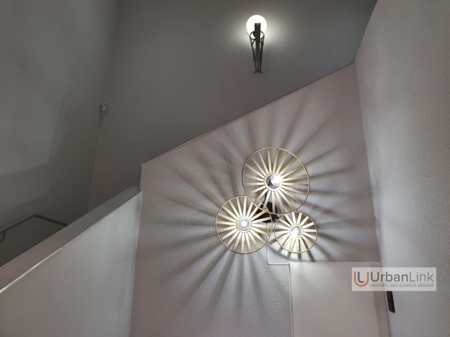 3 Bedroom Property for Sale in Safari Gardens North West